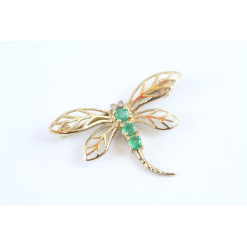 34 - 9ct gold emerald & diamond dragonfly brooch (1.3g)