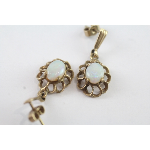 49 - 9ct gold opal drop earrings (2.1g)