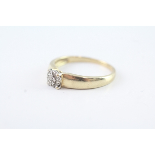 70 - 9ct gold diamond set cluster ring (2.6g) Size S