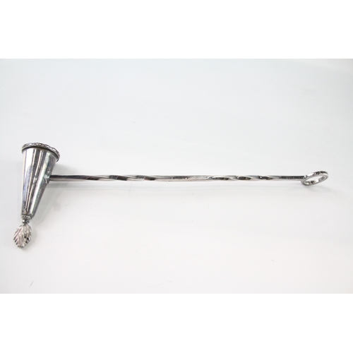 306 - Hallmarked 2003 Birmingham Sterling Silver Candle Snuffer (56g)