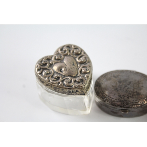 323 - 5 x Antique / Vintage .925 Sterling Silver Pill / Trinket Boxes Inc Hearts (36g)