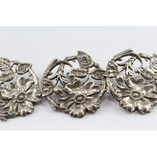 328 - Late Victorian 1901 Birmingham Sterling Silver Floral Haberdashery Buttons 34g