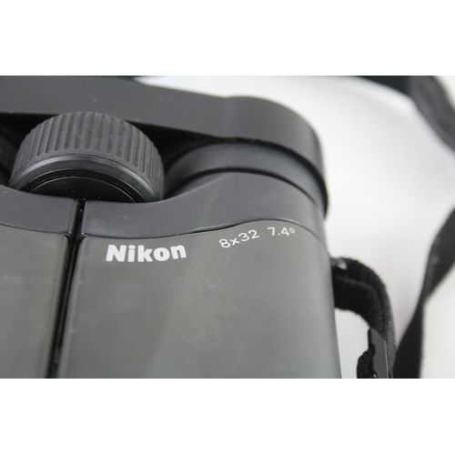 433 - Vintage Nikon 8x32 Rubber-Coated Waterproof Binoculars Working w/ Original Case