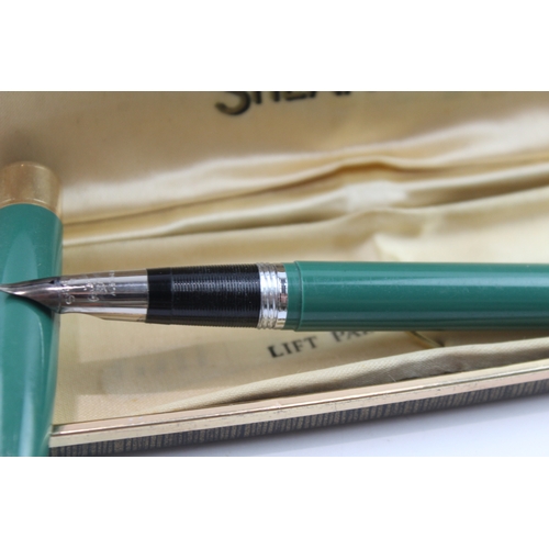 453 - Vintage Sheaffer Snorkel Green Fountain Pen w/ Steel Nib WRITING Boxed