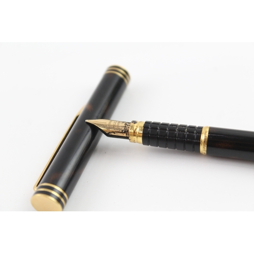 456 - Vintage Waterman Exclusive Brown Lacquer Fountain Pen w/ 18ct Gold Nib WRITING