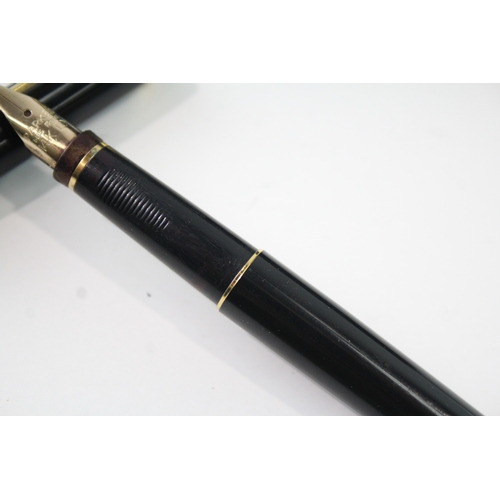 461 - Vintage Parker 75 Black Lacquer Fountain Pen w/ 14ct Gold Nib WRITING Boxed