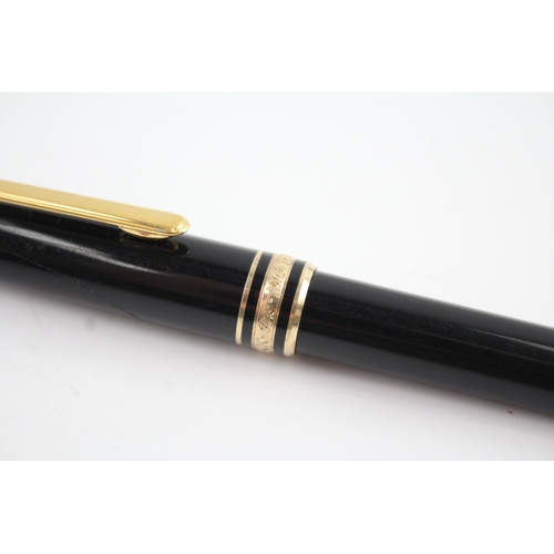 464 - Montblanc Meisterstuck Black Gold Plate Ballpoint Pen / Biro WRITING - PX1207114