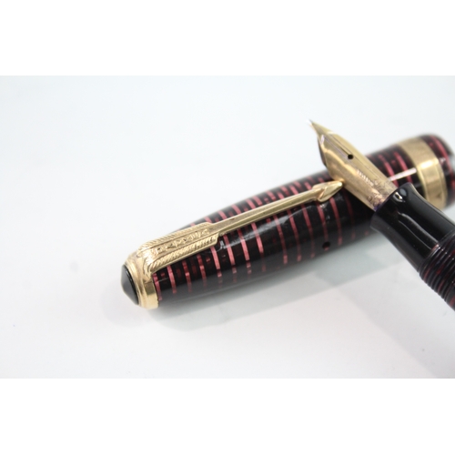 467 - Vintage Parker Vaccumatic Burgundy Fountain Pen w/ 14ct Gold Nib WRITING