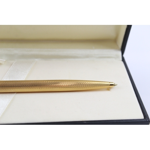 476 - DUNHILL Gold Plated Ballpoint Pen / Biro w/ Black Enamel Detail WRITING