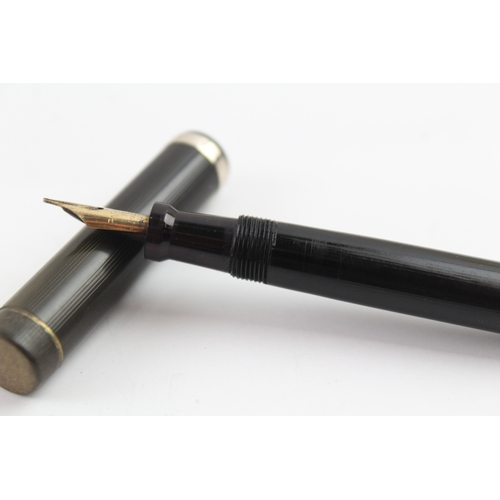 484 - c. 1920's Parker 'D.Q' Brown Lucky Curve / Black Fountain Pen w 14ct Nib WRITING