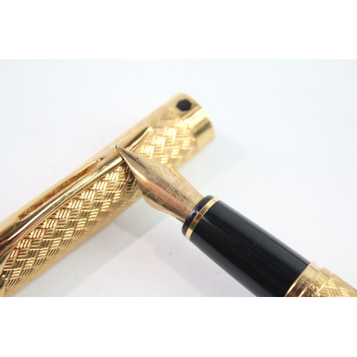 490 - Waterman L'Etalon Gold Plated Fountain Pen w/ 18ct Gold Nib WRITING