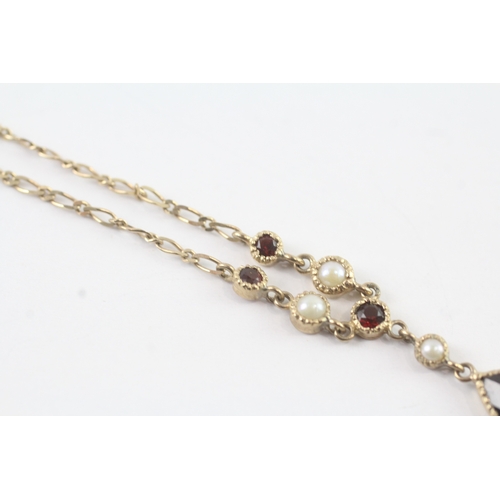 102 - 9ct gold garnet & seed pearl necklace (2.9g)