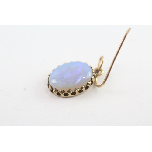 113 - 9ct gold opal drop earrings (5.1g)