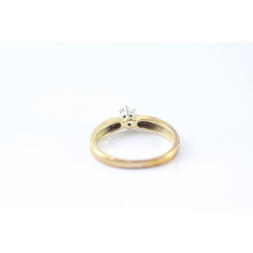 120 - 18ct gold diamond claw set dress ring (3.3g) Size M 1/2