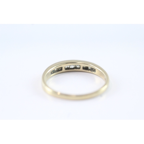 155 - 9ct gold diamond channel setting ring (1.8g) Size O