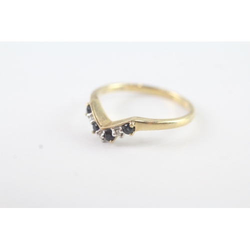 178 - 9ct gold diamond and sapphire wish bone ring (1.8g)