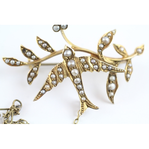 18 - 9ct gold Victorian seed pearl bird & branch brooch (4.9g)