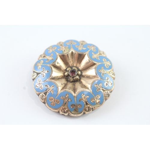 188 - 9ct gold garnet & enamel brooch (10.2g)