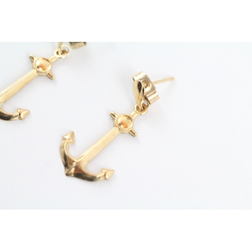 19 - 9ct gold anchor drop earrings (0.6g)