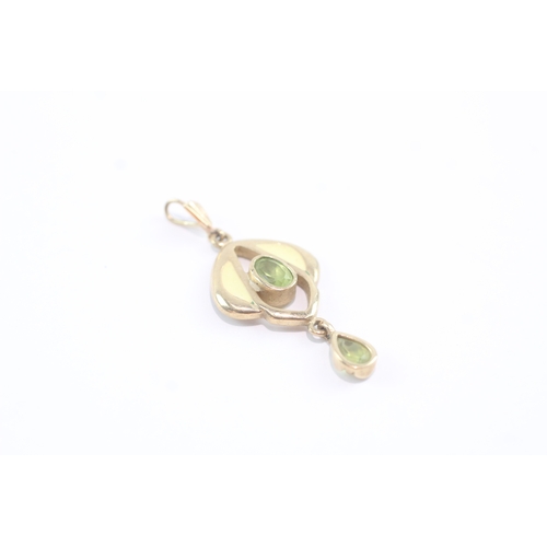 25 - 9ct gold peridot drop pendant (2.4g)