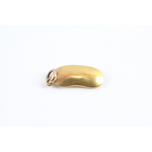 36 - 9ct gold lucky bean charm (0.6g)