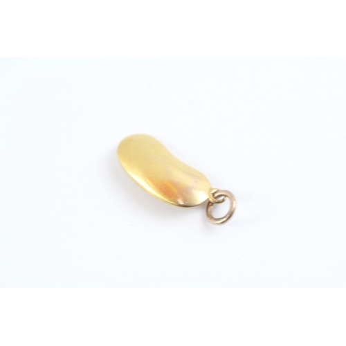 36 - 9ct gold lucky bean charm (0.6g)