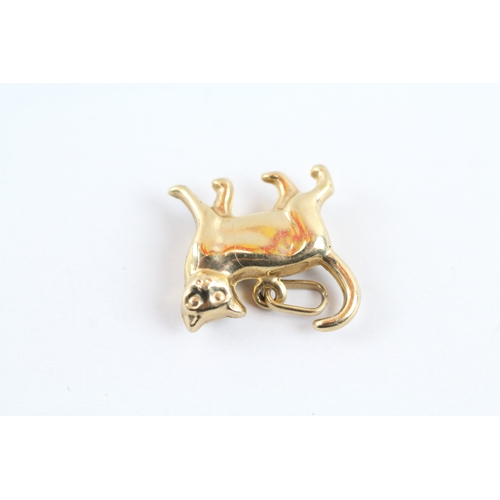 54 - 9ct gold cat pendant (0.6g)