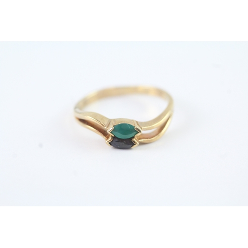 81 - 9ct gold emerald and sapphire twin stone ring (1.5g) Size N