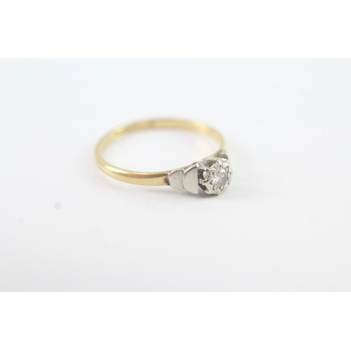 82 - 18ct gold diamond solitaire ring (1.6g)