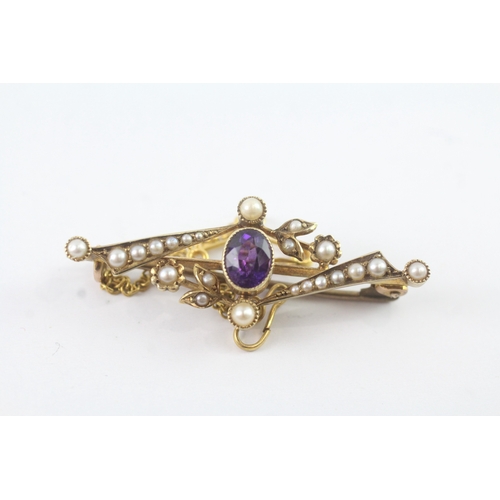 86 - 15ct gold amethyst & pearl bar brooch (4g)