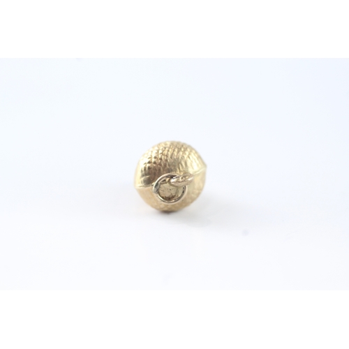 88 - 9ct gold acorn charm (0.8g)