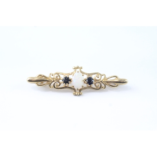 90 - 9ct gold sapphire and opal set brooch (2.8g)