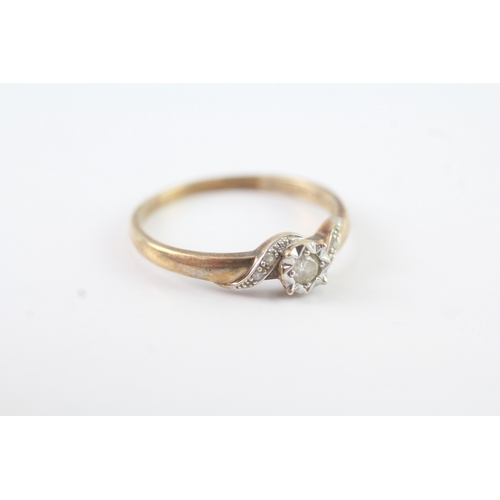 98 - 9ct gold diamond cluster ring (2.3g) Size U 1/2