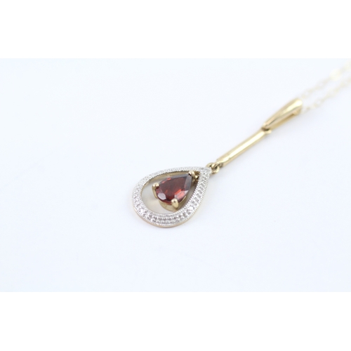 12 - 9ct gold garnet & diamond pendant necklace (1.9g)