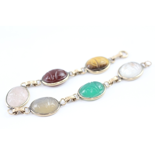 14 - 9ct gold tiger-eye, quartz, carnelian and chrysoprase scarab beetle bracelet (13.7g)