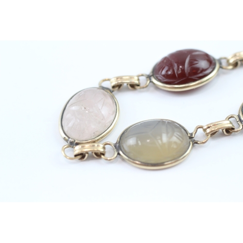 14 - 9ct gold tiger-eye, quartz, carnelian and chrysoprase scarab beetle bracelet (13.7g)