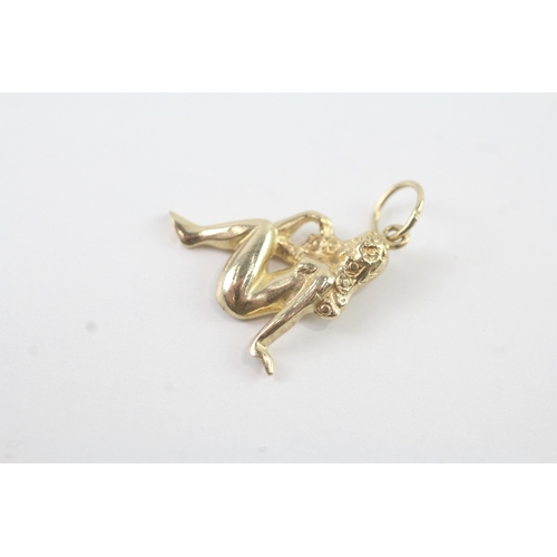 146 - 9ct gold mermaid charm (2.2g)