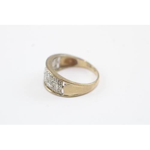 155 - 9ct gold diamond dress ring (3.2g) Size O