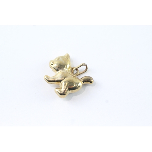 171 - 9ct gold cat charm (0.6g)