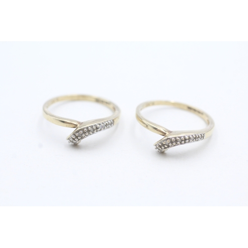 189 - 2 x 9ct gold diamond twist rings (3.8g)