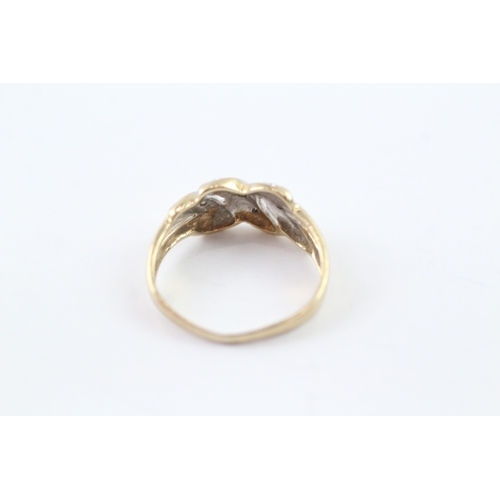 24 - 9ct gold diamond twist dress ring (1.8g) Size K