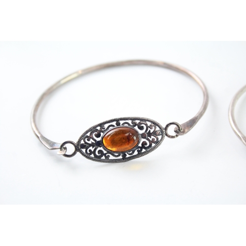 252 - Collection of Sterling Silver Celtic Bracelets inc. Amethyst, Amber x 4 42g