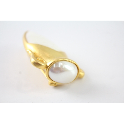 289 - Givenchy Gold Tone Urn Brooch 37g