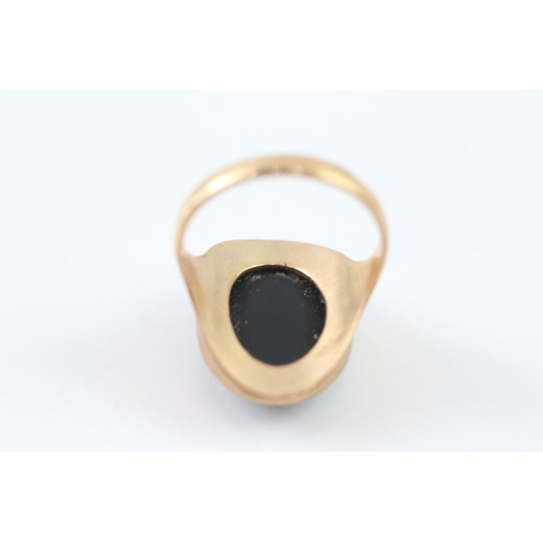 3 - 9ct rose gold onyx cocktail ring (7.2g) Size T