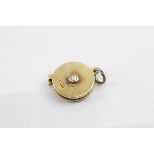 31 - 9ct gold vintage rotary phone charm (2.1g)