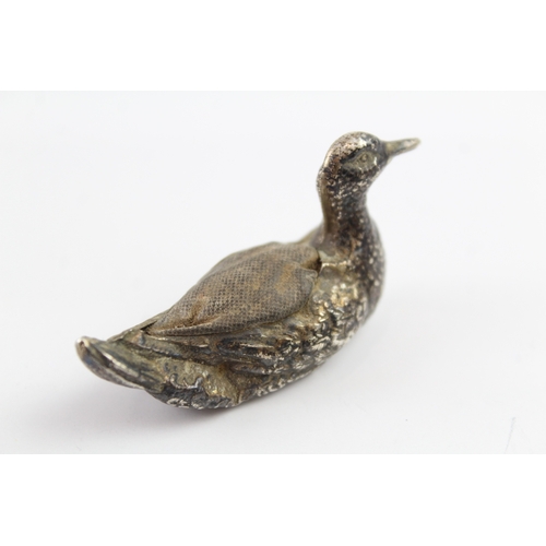 326 - Antique Edwardian 1907 Birmingham Sterling Silver Novelty Duck Pin Cushion (6g)