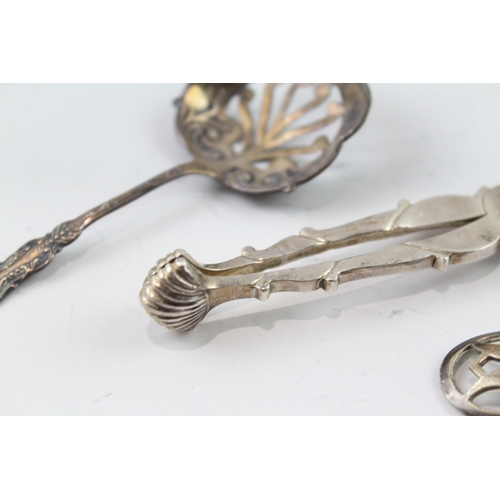 331 - 3 x Antique / Vintage .925 Sterling Silver Caddy Spoons & Sugar Nips (65g)