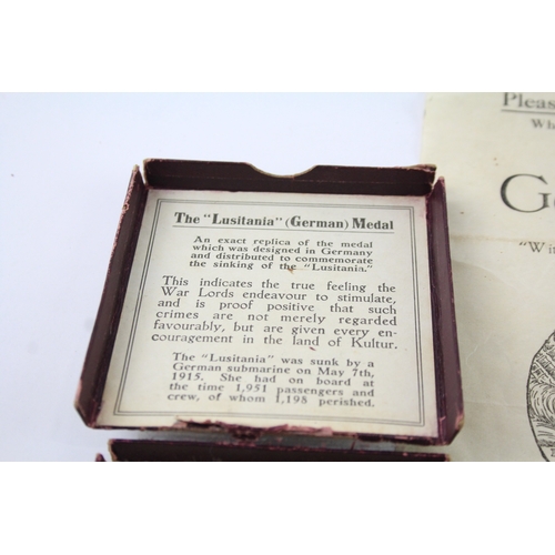 350 - Boxed WW1 RMS Lusitania Medal & Info Sheet