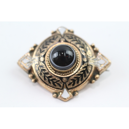 36 - 9ct gold bulls eye agate enamel brooch (7.2g)