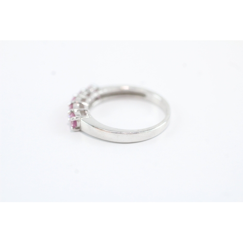 40 - 18ct Gold and pink diamond ring 4g Size N